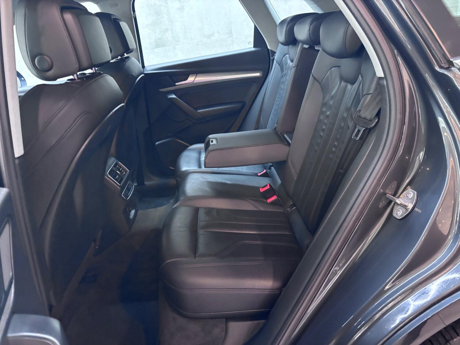 Used Audi Q5 2018 for sale - 76336361: Photo 36