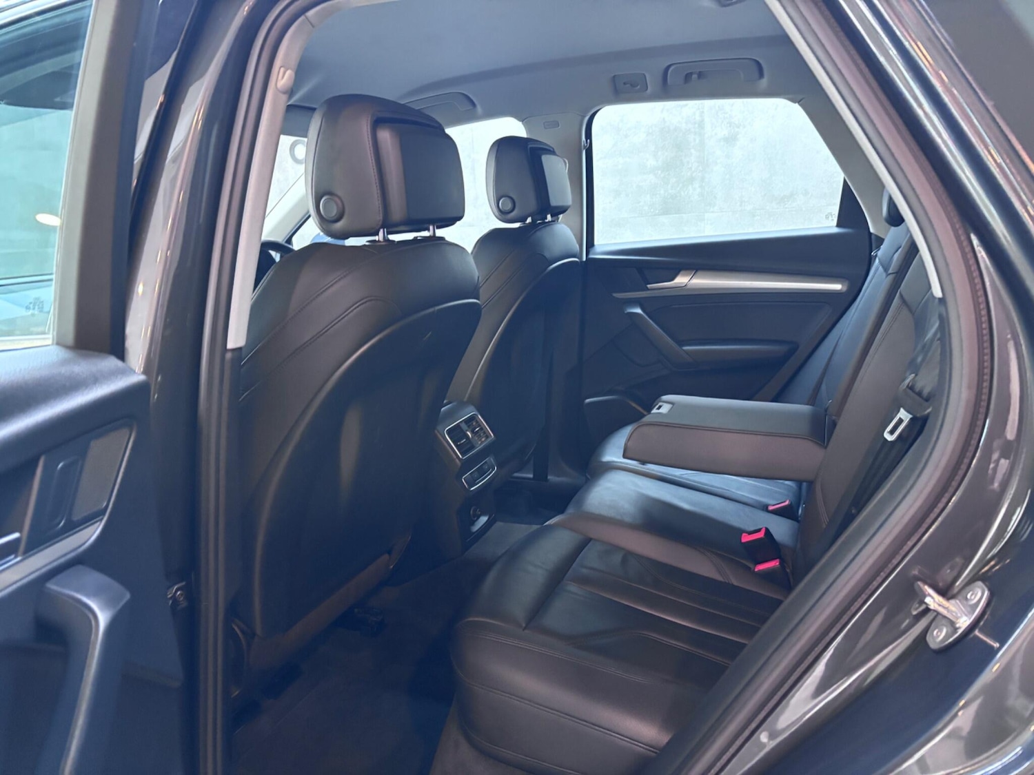 Used Audi Q5 2018 for sale - 76336361: Photo 37