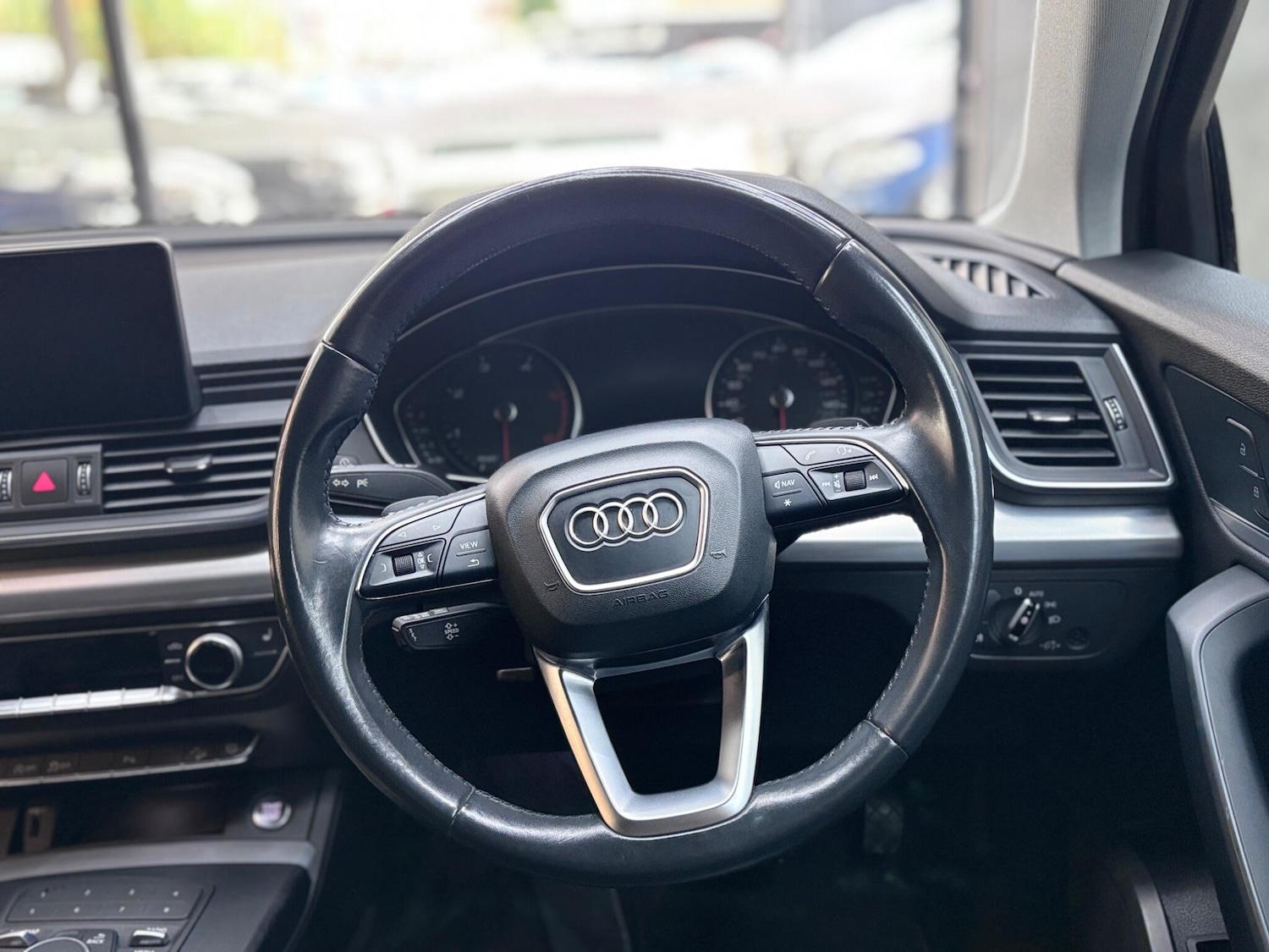 Used Audi Q5 2018 for sale - 76336361: Photo 48