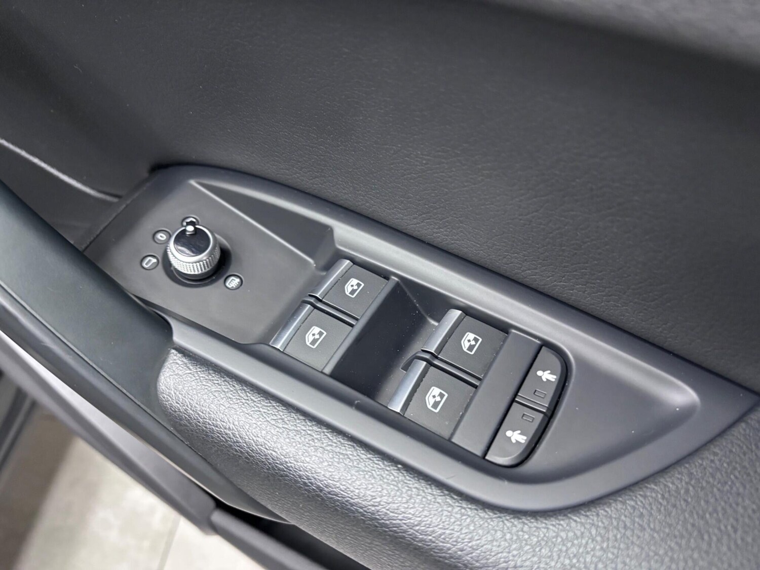 Used Audi Q5 2018 for sale - 76336361: Photo 55