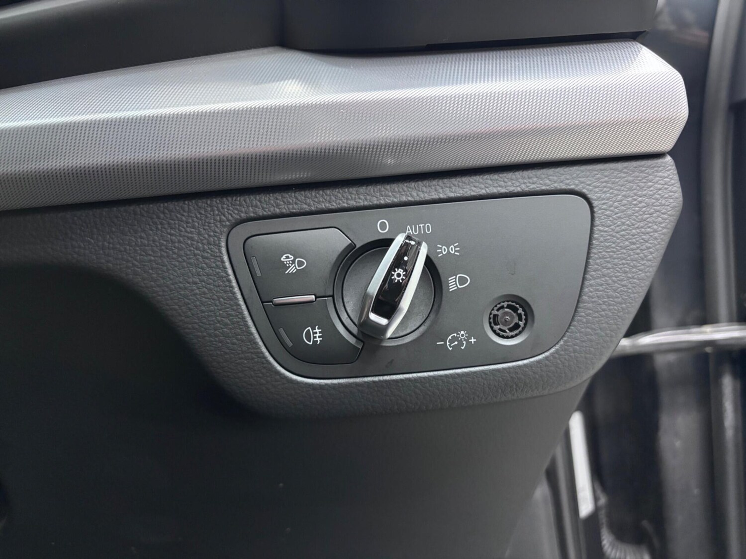 Used Audi Q5 2018 for sale - 76336361: Photo 57