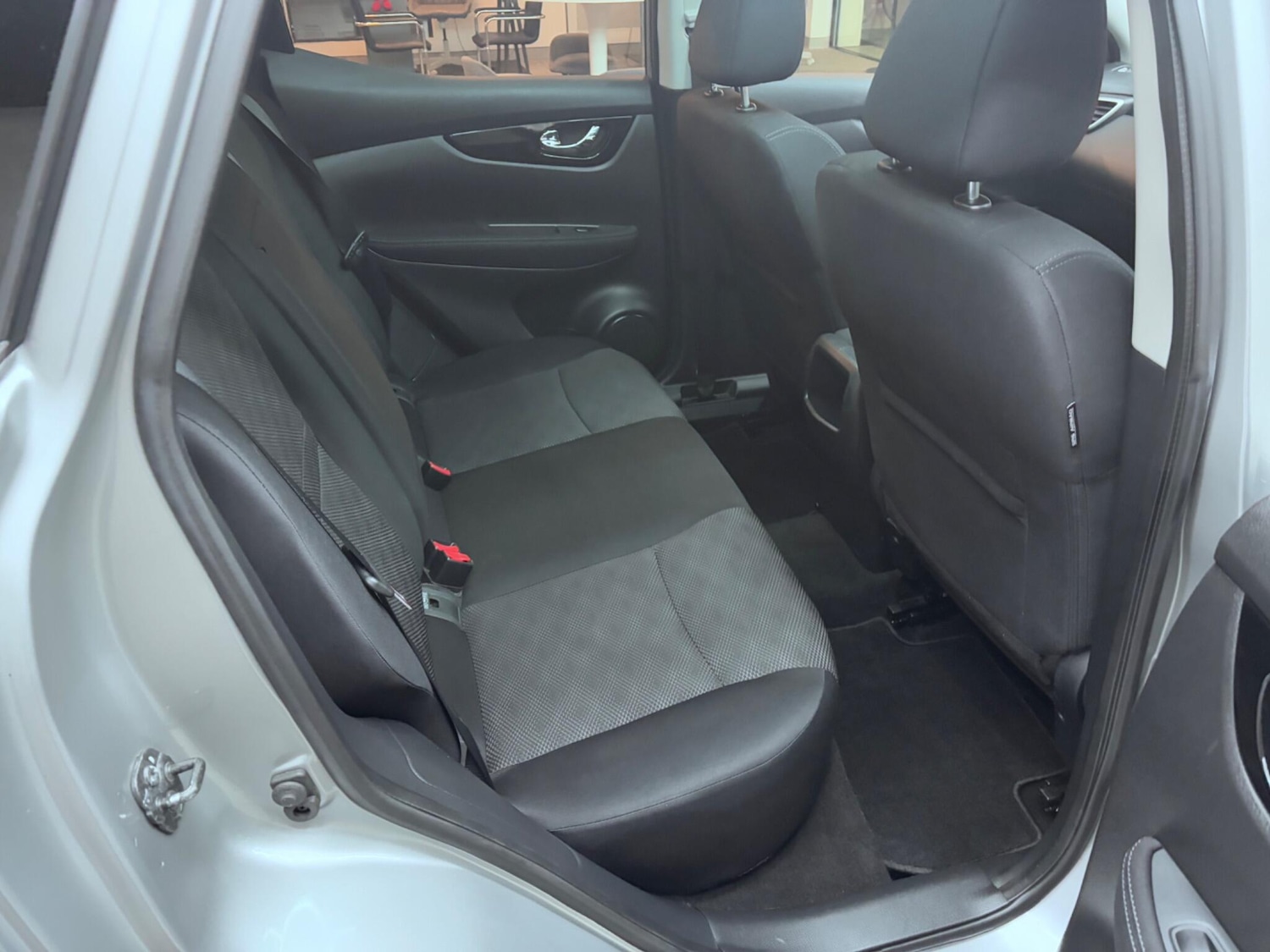 Used Nissan Qashqai 2016 for sale - 76562036: Photo 31