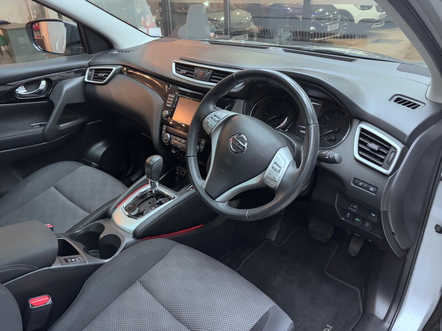 Used Nissan Qashqai 2016 for sale - 76562036: Photo 41