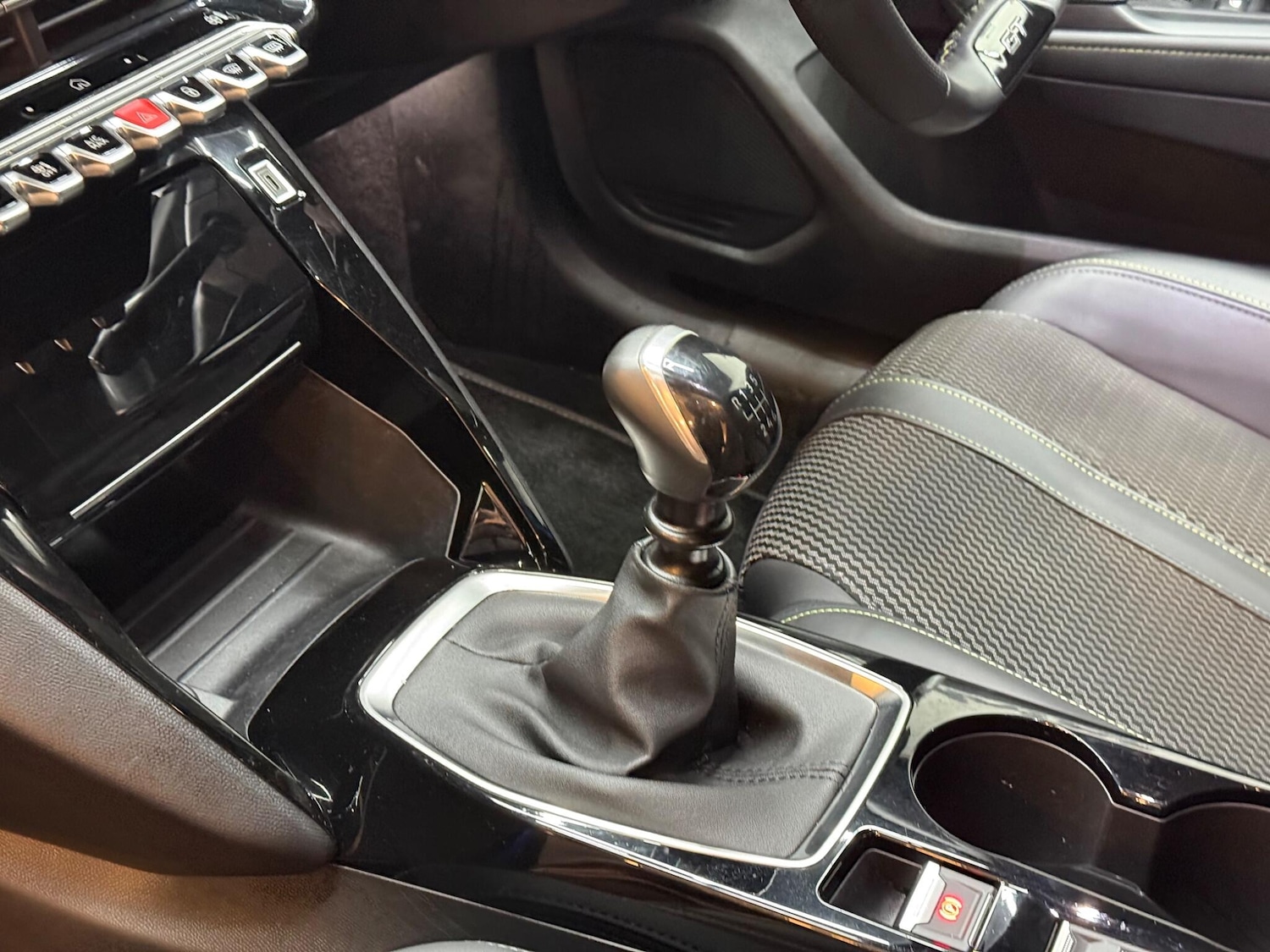 Used Peugeot 208 for sale - 76912873: Photo 18