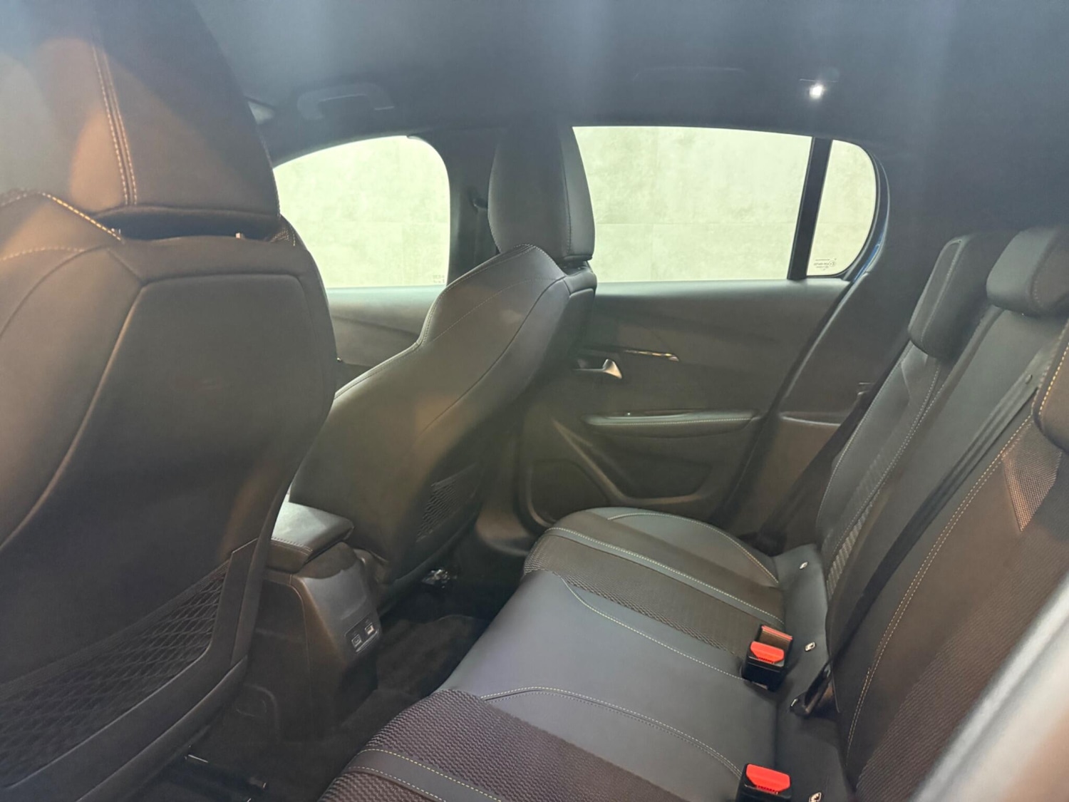 Used Peugeot 208 for sale - 76912873: Photo 23