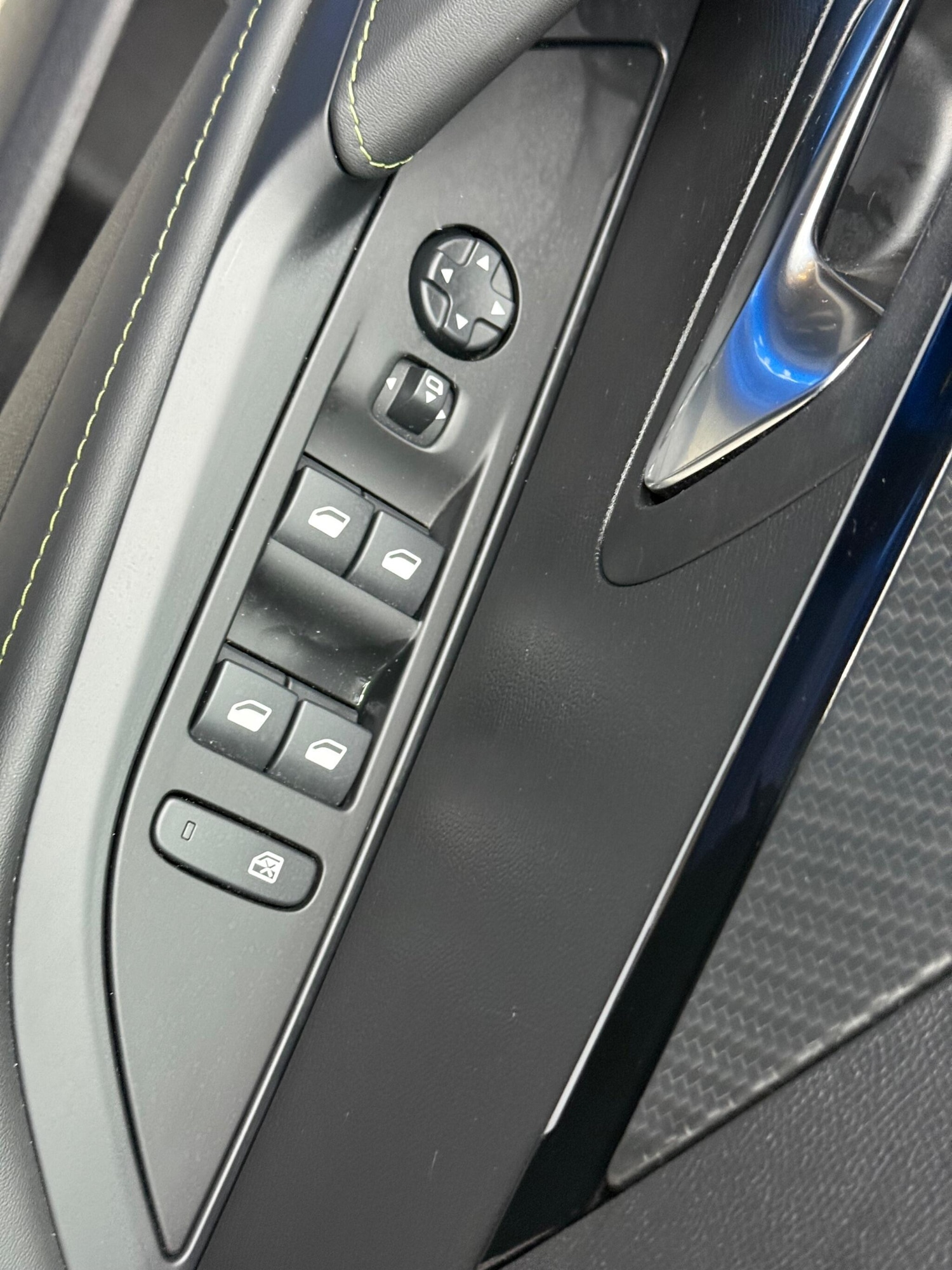 Used Peugeot 208 for sale - 76912873: Photo 27