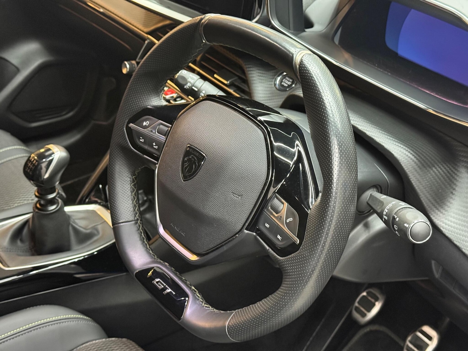 Used Peugeot 208 for sale - 76912873: Photo 40