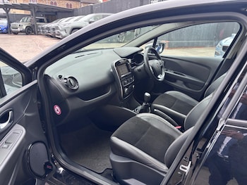 Used Renault Clio 2019 for sale - 75658213: Photo