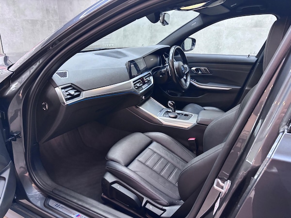 Used BMW 3 Series 2021 for sale - 76151217: Photo 25