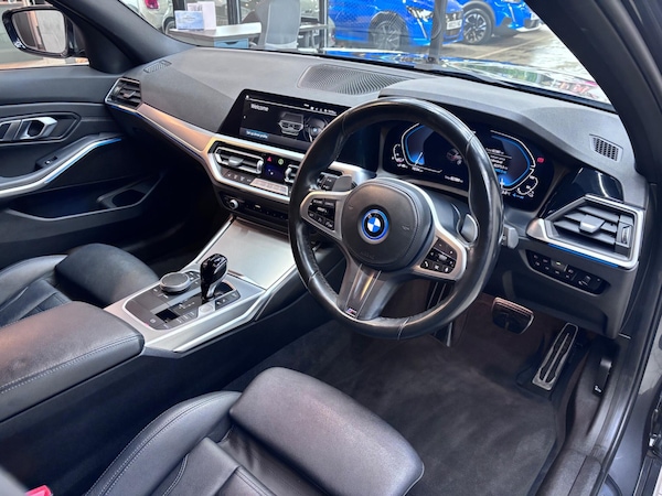 Used BMW 3 Series 2021 for sale - 76151217: Photo 41
