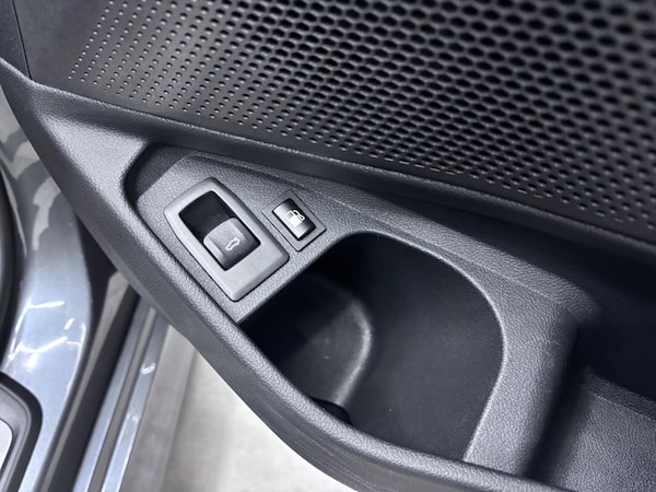Used BMW 3 Series 2021 for sale - 76151217: Photo 42
