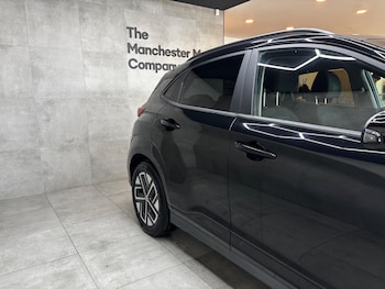 Used Hyundai KONA 2023 for sale - 77823774: Photo