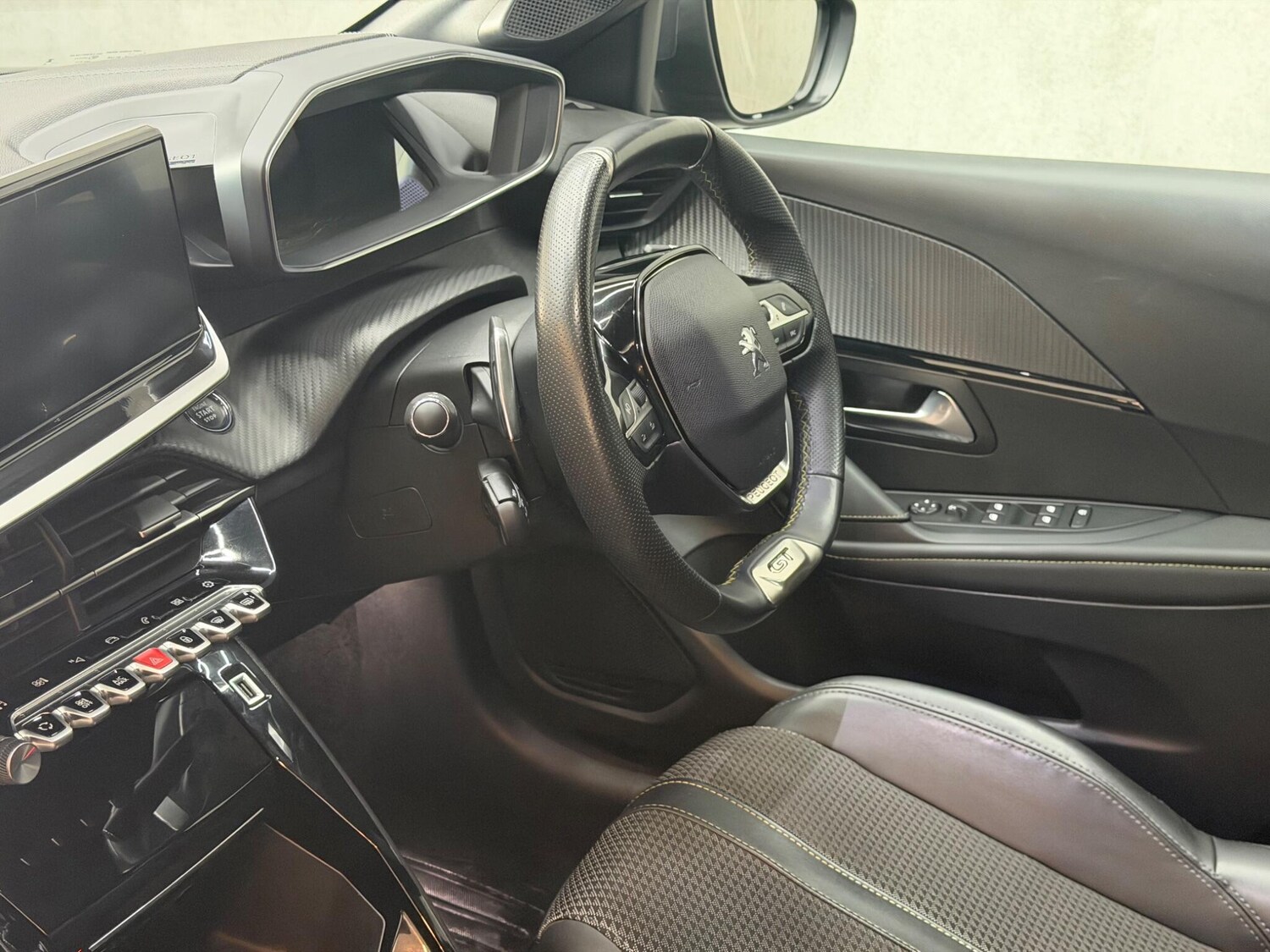 Used Peugeot 208 2023 for sale - 78156760: Photo 19