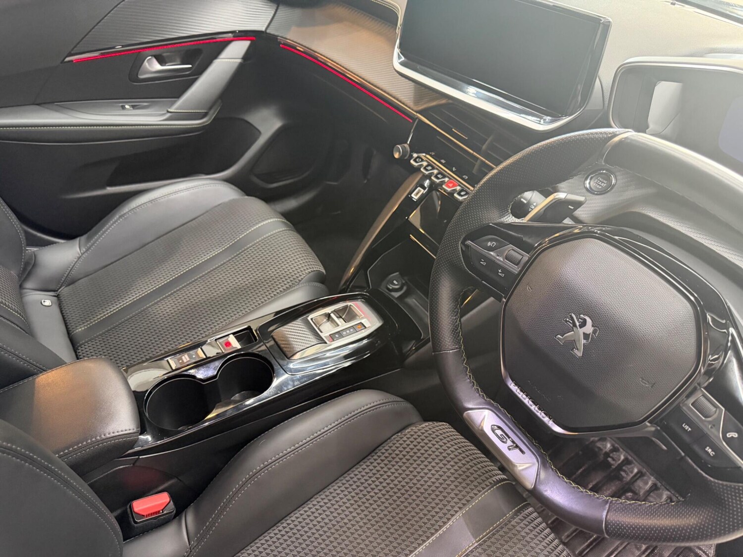 Used Peugeot 208 2023 for sale - 78156760: Photo 21