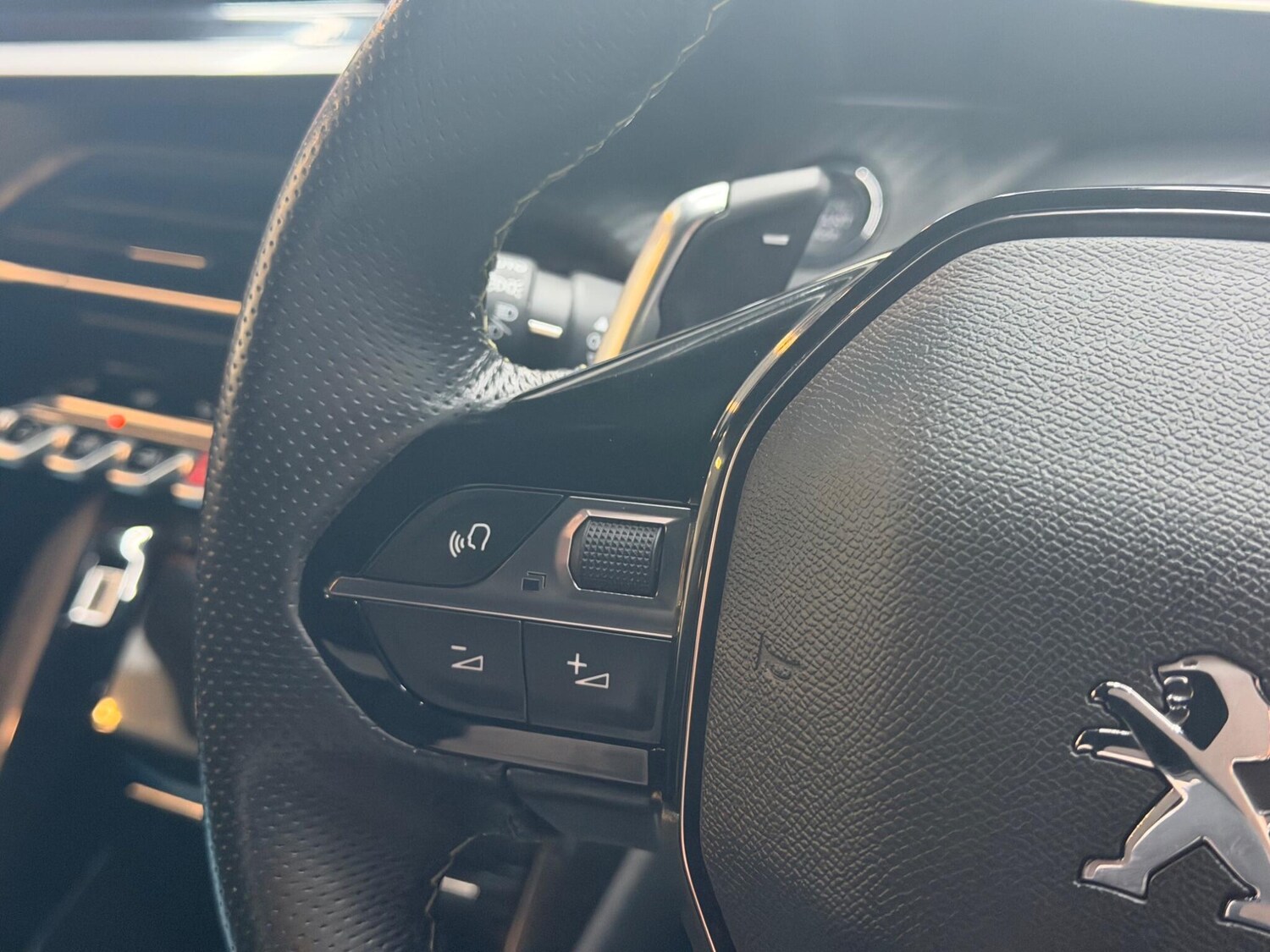 Used Peugeot 208 2023 for sale - 78156760: Photo 30