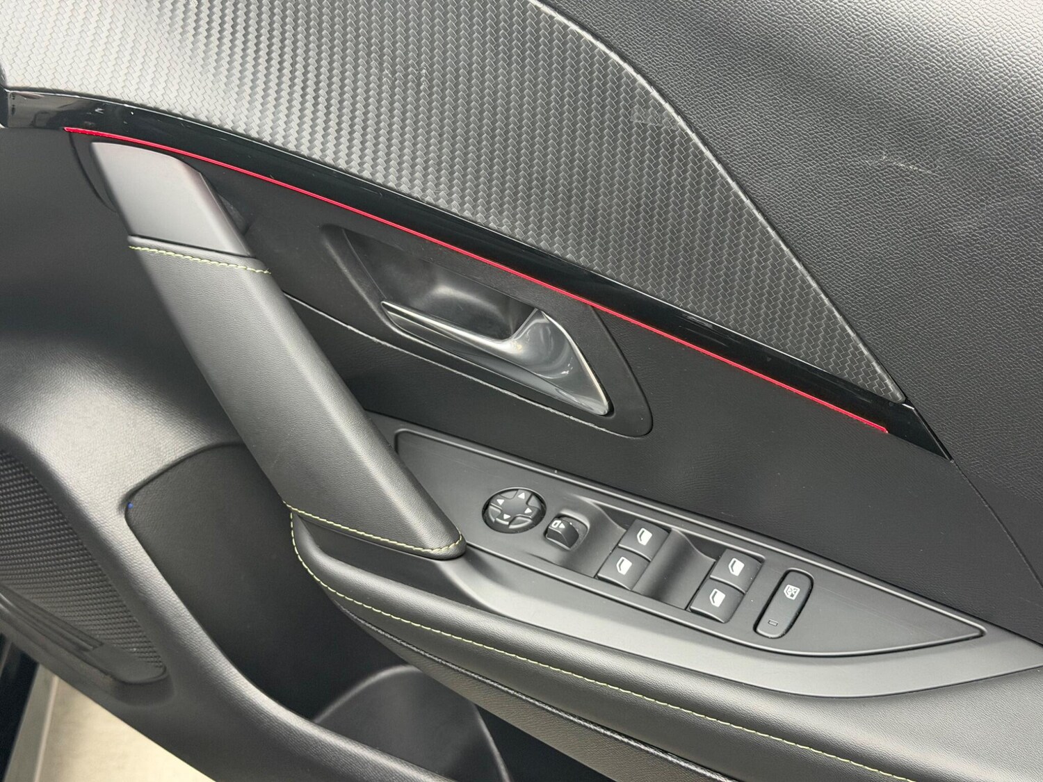 Used Peugeot 208 2023 for sale - 78156760: Photo 33