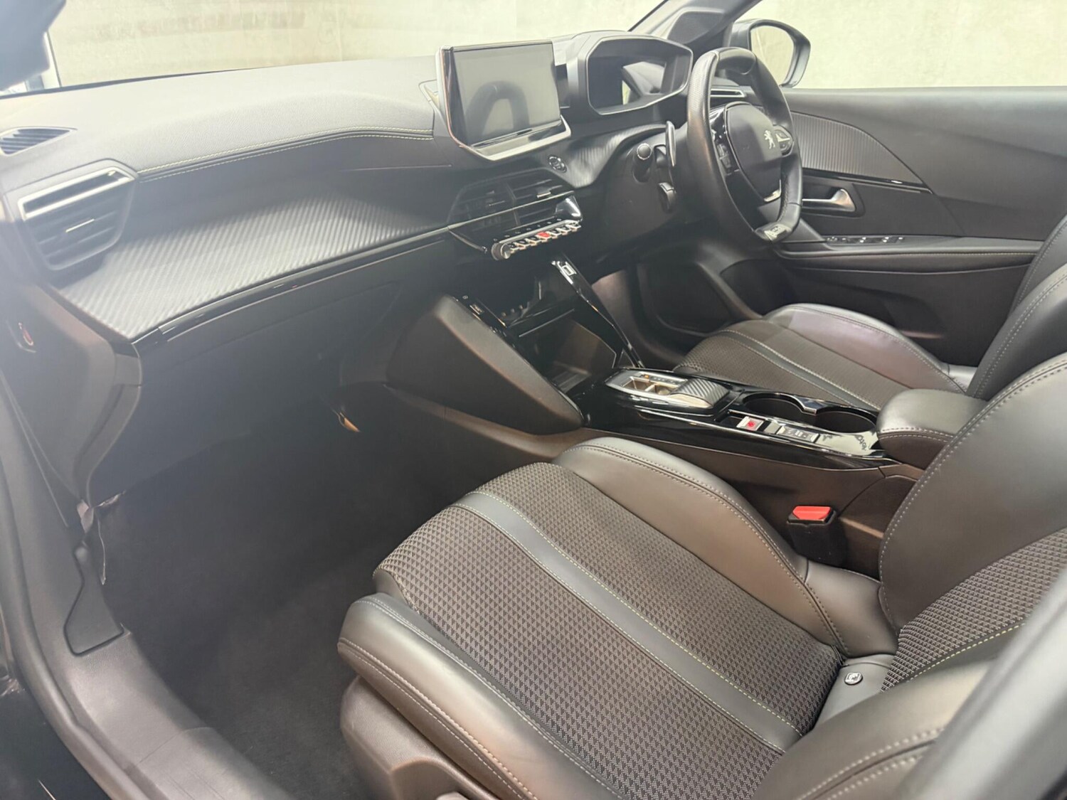 Used Peugeot 208 2023 for sale - 78156760: Photo 49