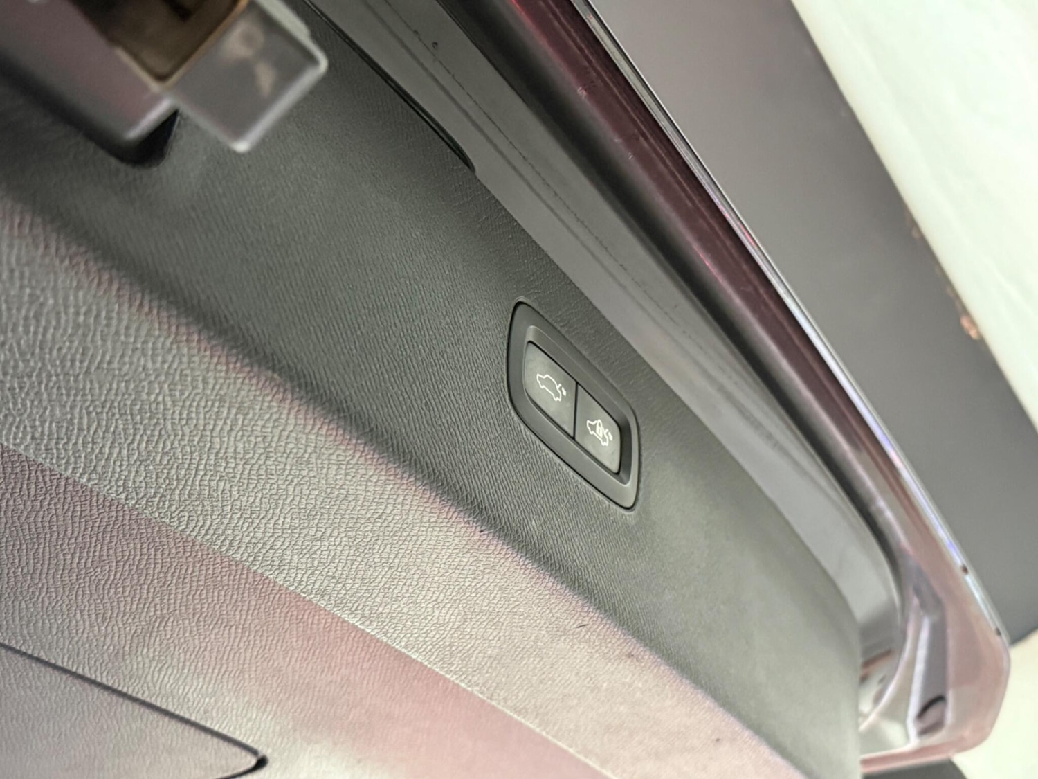 Used Volvo XC90 2017 for sale - 76613164: Photo 30