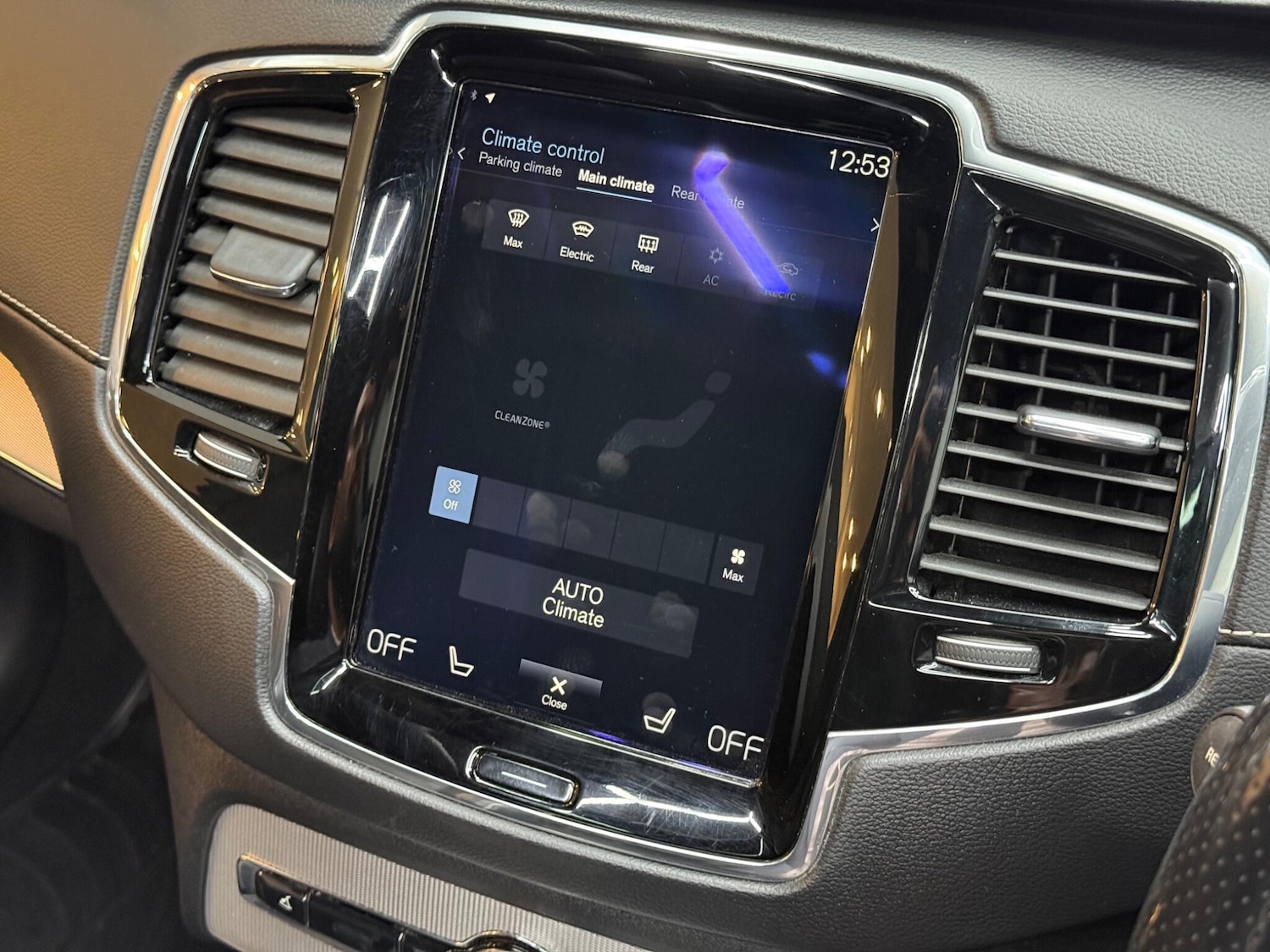 Used Volvo XC90 2017 for sale - 76613164: Photo 43