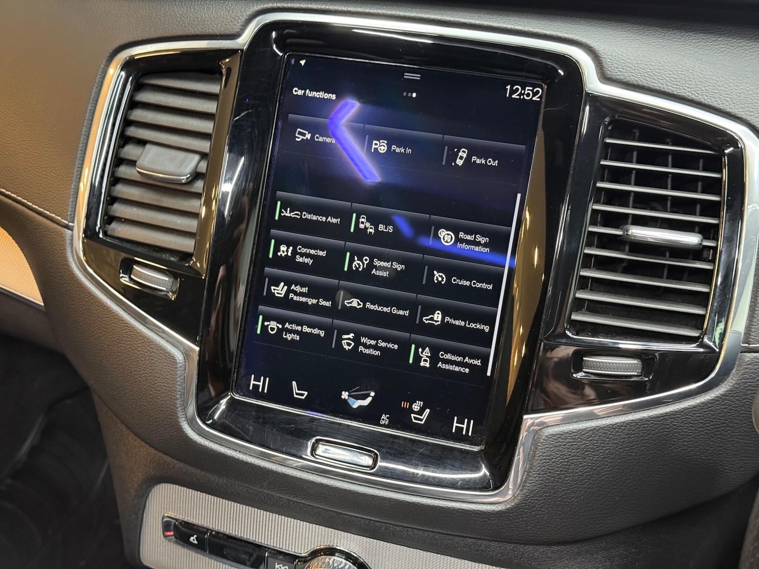 Used Volvo XC90 2017 for sale - 76613164: Photo 46