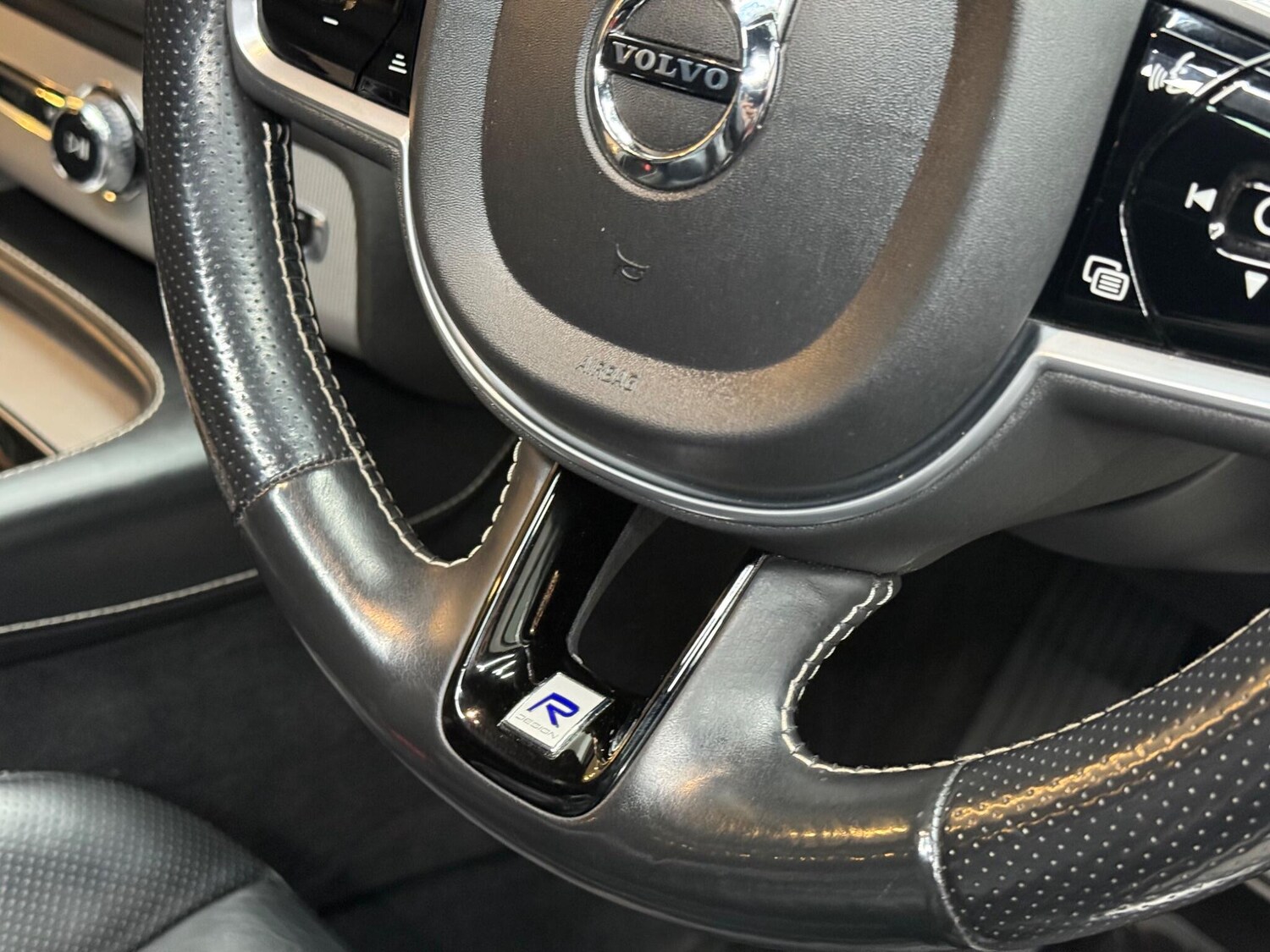 Used Volvo XC90 2017 for sale - 76613164: Photo 52