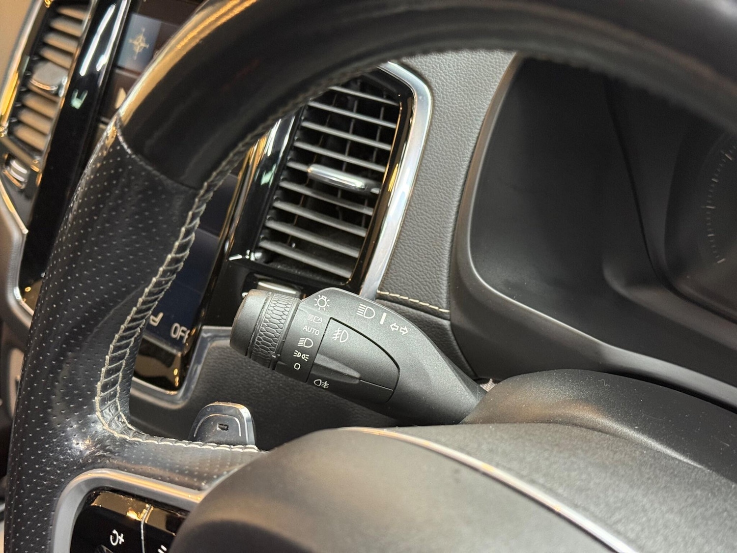 Used Volvo XC90 2017 for sale - 76613164: Photo 61