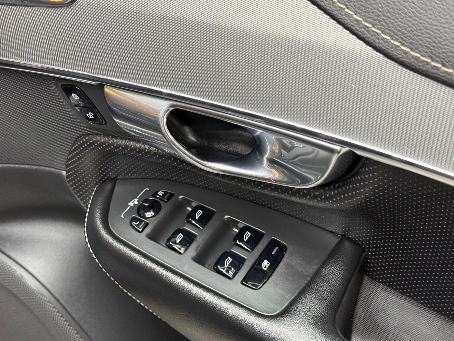 Used Volvo XC90 2017 for sale - 76613164: Photo 63