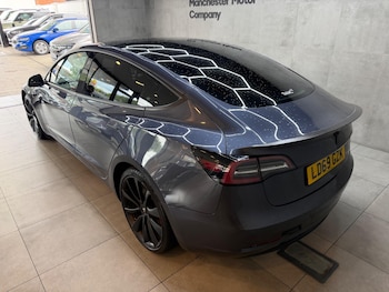 Used Tesla Model 3 2019 for sale - 79576429: Photo