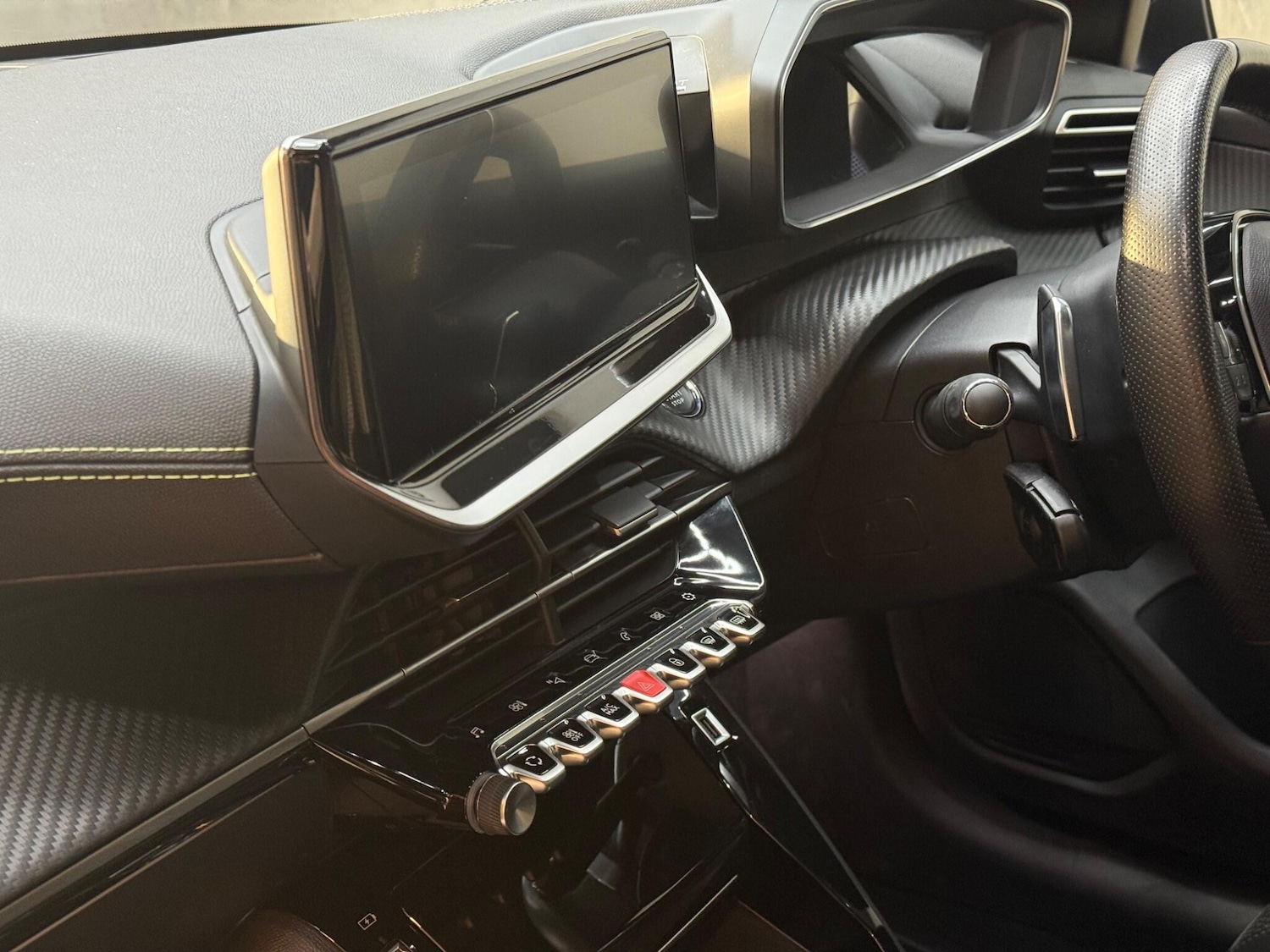 Used Peugeot 208 for sale - 76912678: Photo 14