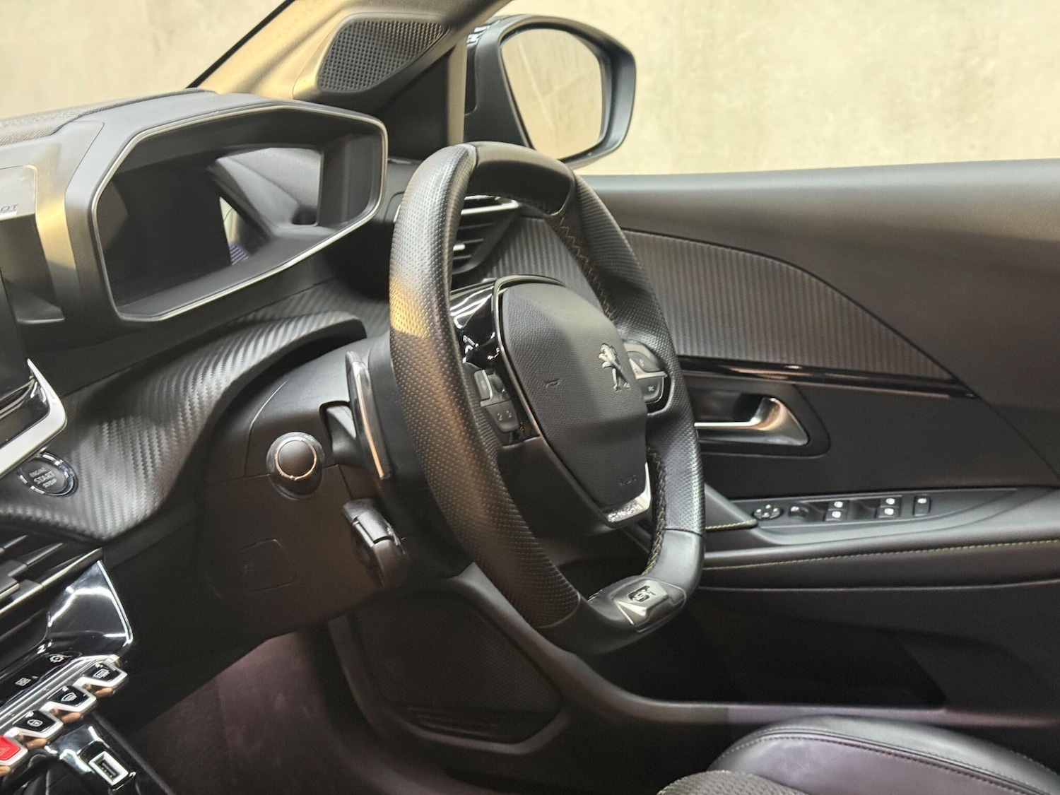 Used Peugeot 208 for sale - 76912678: Photo 15