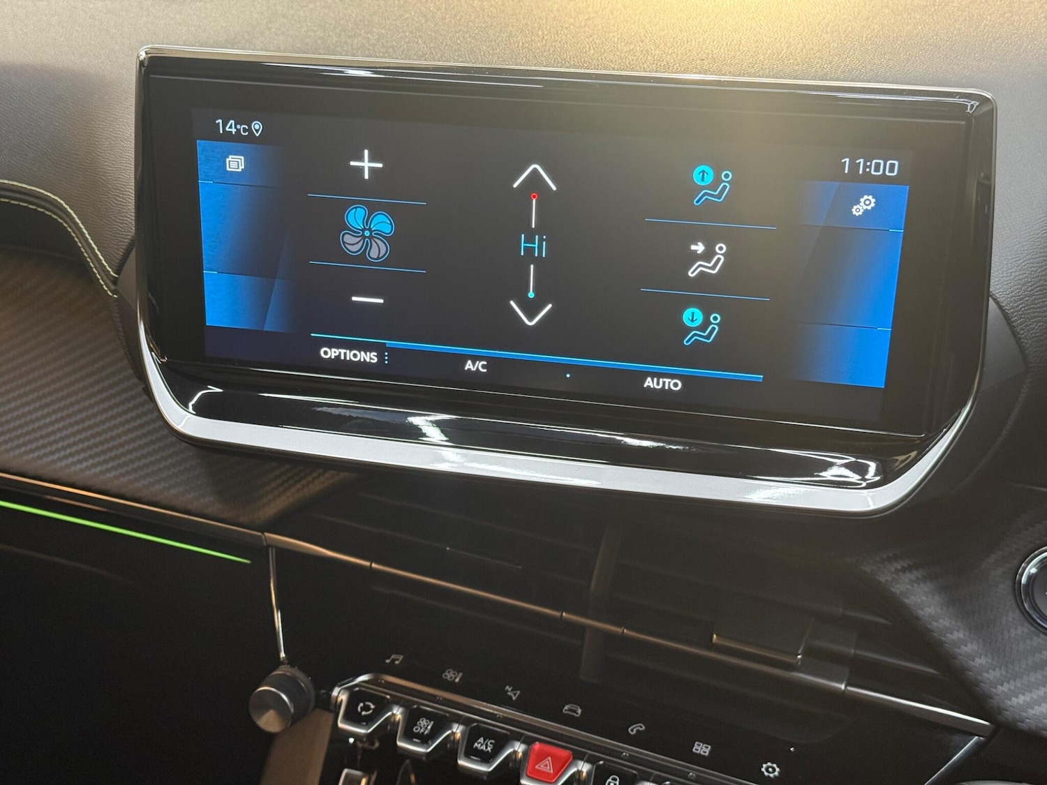 Used Peugeot 208 for sale - 76912678: Photo 32