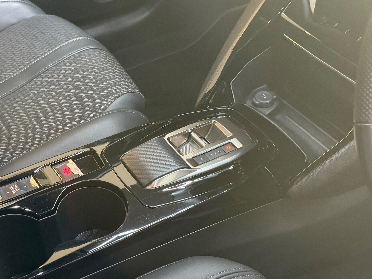 Used Peugeot 208 for sale - 76912678: Photo 47