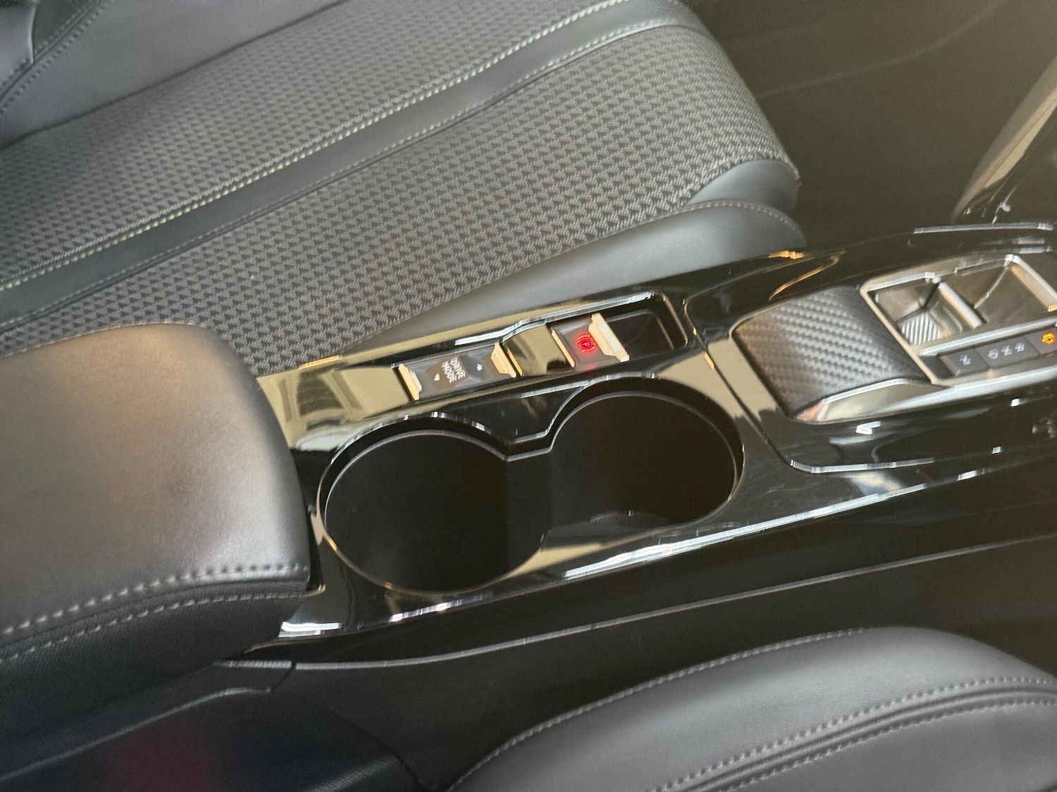 Used Peugeot 208 for sale - 76912678: Photo 5