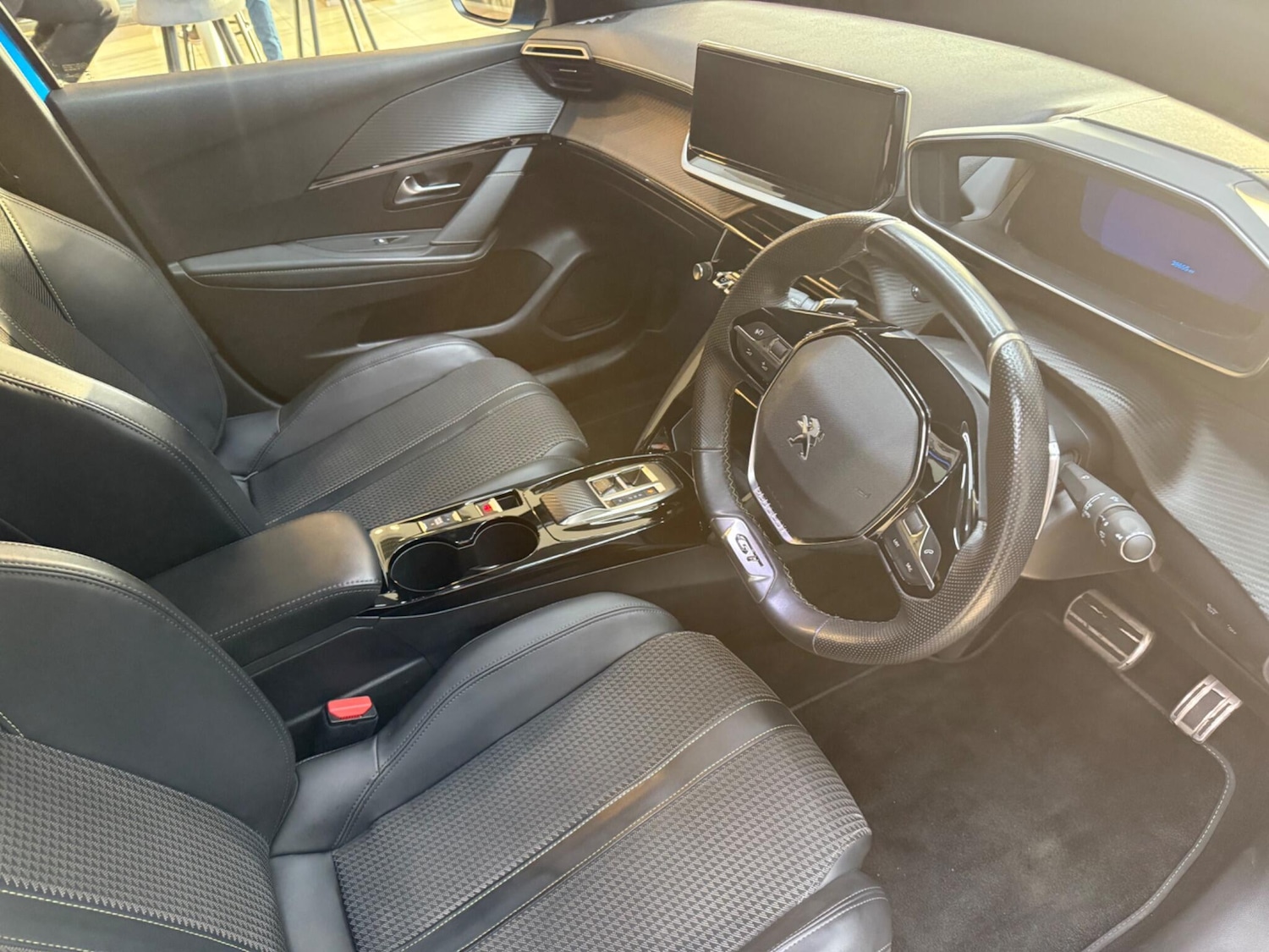 Used Peugeot 208 for sale - 76912678: Photo 6