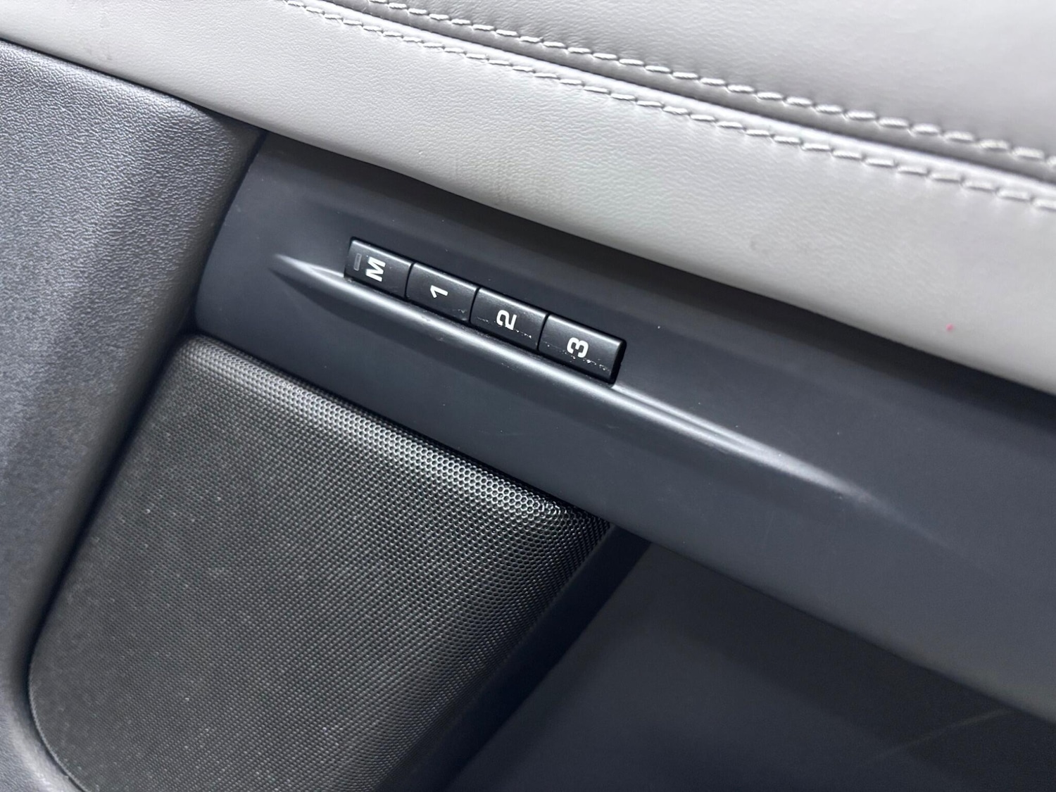 Used Land Rover Range Rover Evoque 2020 for sale - 76399083: Photo 31