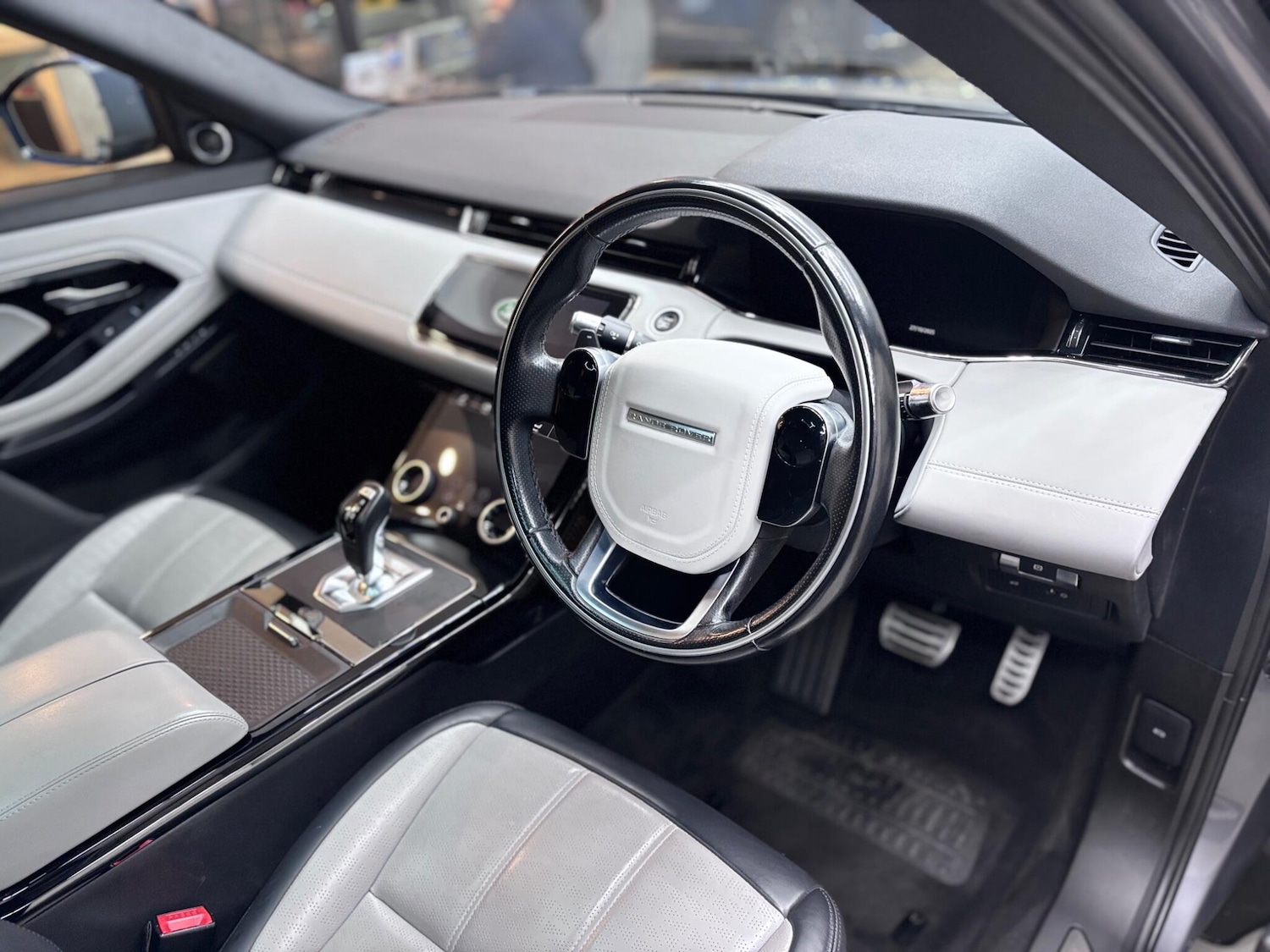 Used Land Rover Range Rover Evoque 2020 for sale - 76399083: Photo 67