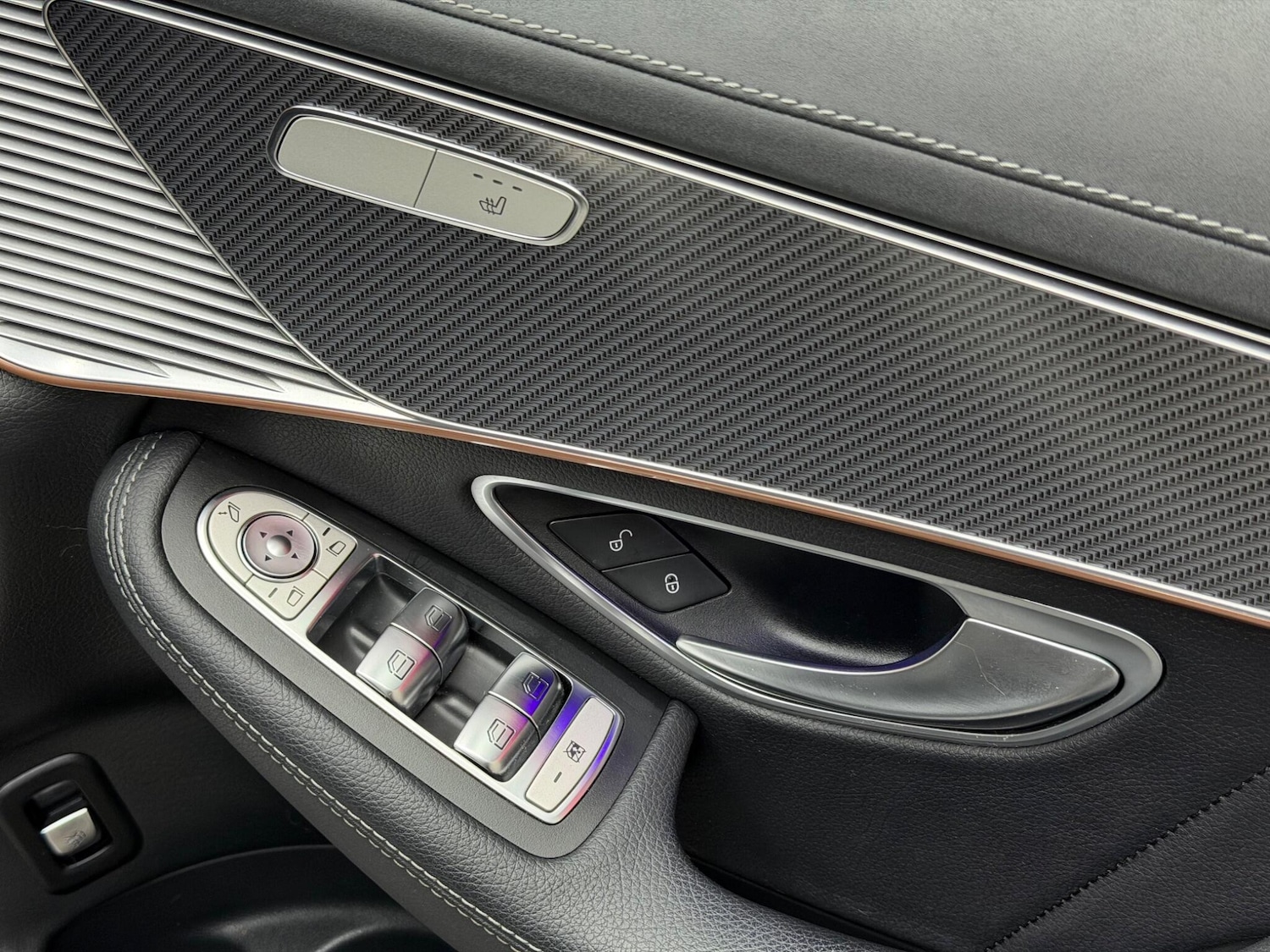 Used Mercedes-Benz EQC 2020 for sale - 77040914: Photo 22