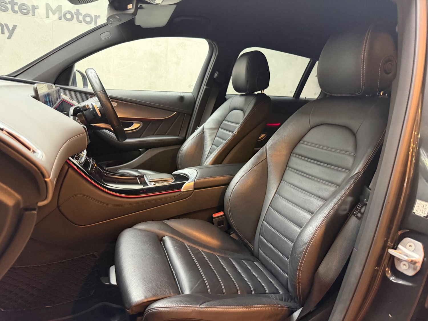 Used Mercedes-Benz EQC 2020 for sale - 77040914: Photo 27