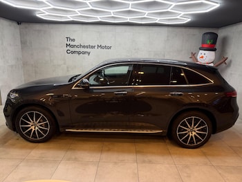 Used Mercedes-Benz EQC 2020 for sale - 77040914: Photo
