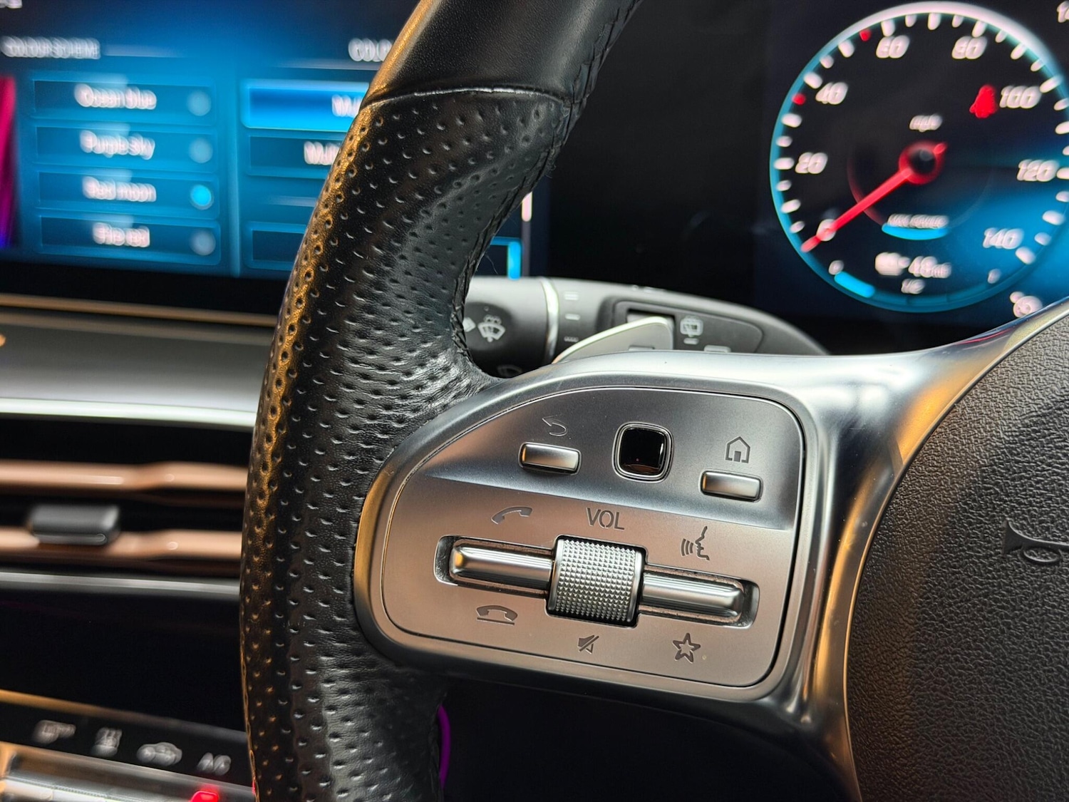 Used Mercedes-Benz EQC 2020 for sale - 77040914: Photo 46