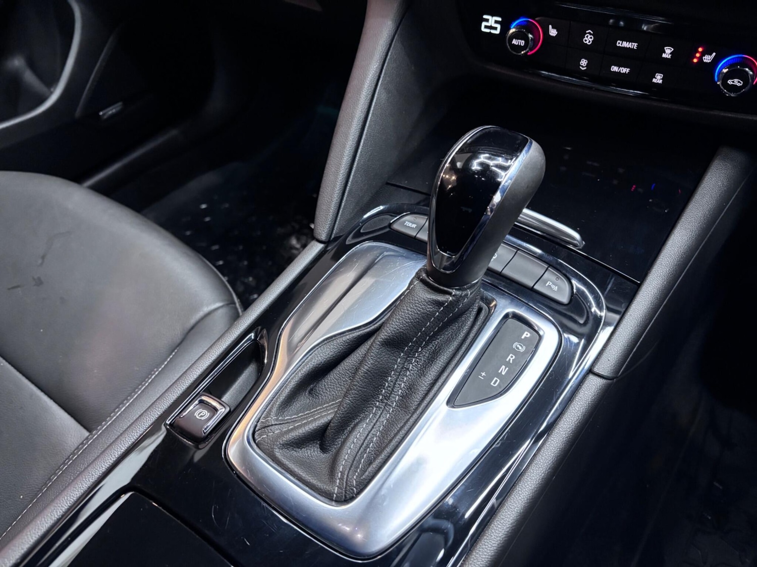 Used Vauxhall Insignia 2017 for sale - 76528035: Photo 20