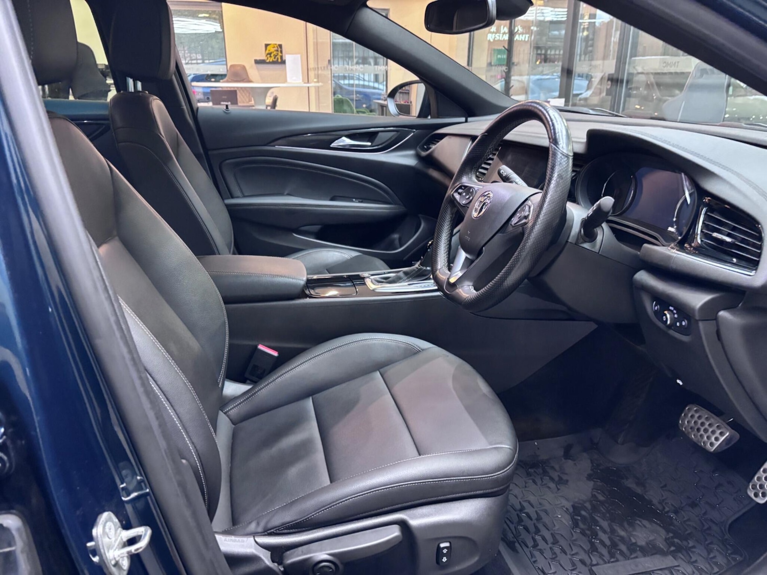 Used Vauxhall Insignia 2017 for sale - 76528035: Photo 24