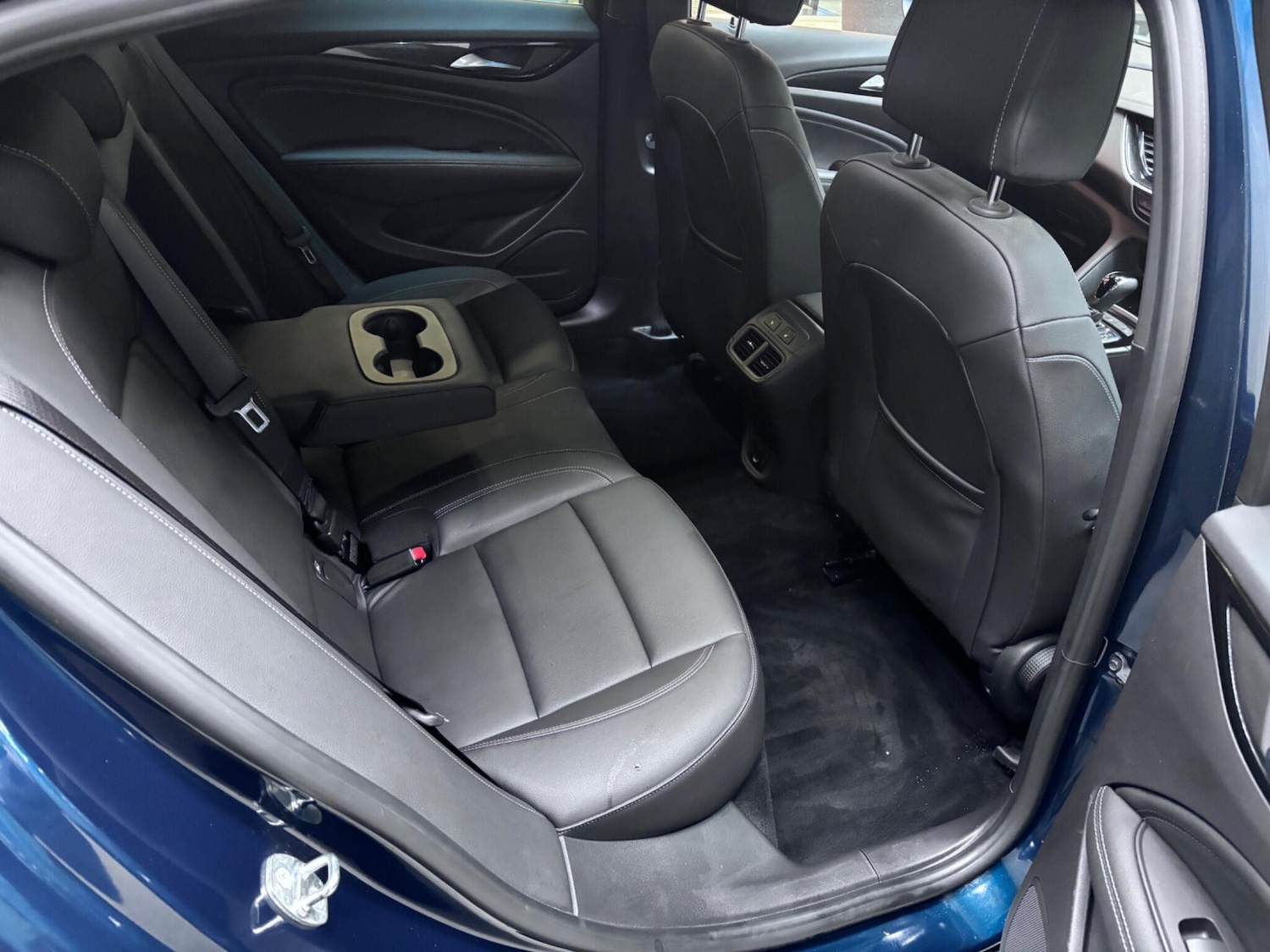 Used Vauxhall Insignia 2017 for sale - 76528035: Photo 26