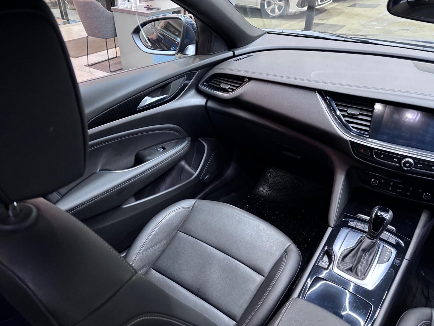 Used Vauxhall Insignia 2017 for sale - 76528035: Photo 57