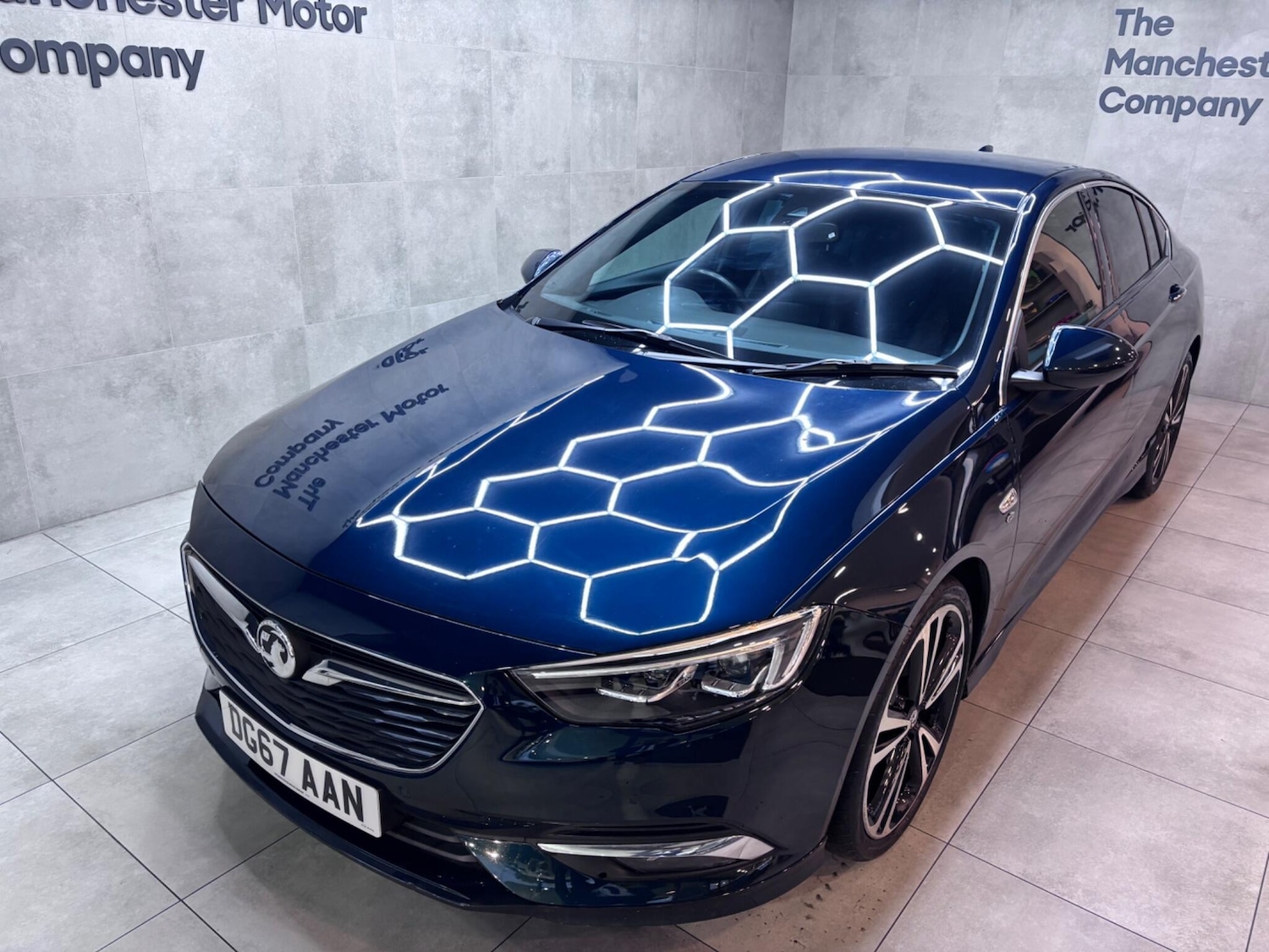 Used Vauxhall Insignia 2017 for sale - 76528035: Photo 8