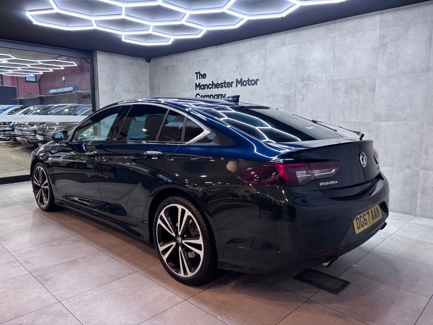 Used Vauxhall Insignia 2017 for sale - 76528035: Photo 9