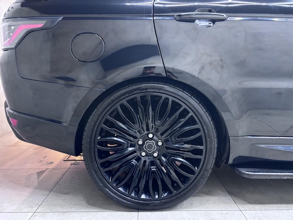 Used Land Rover Range Rover Sport 2019 for sale - 76318135: Photo 9
