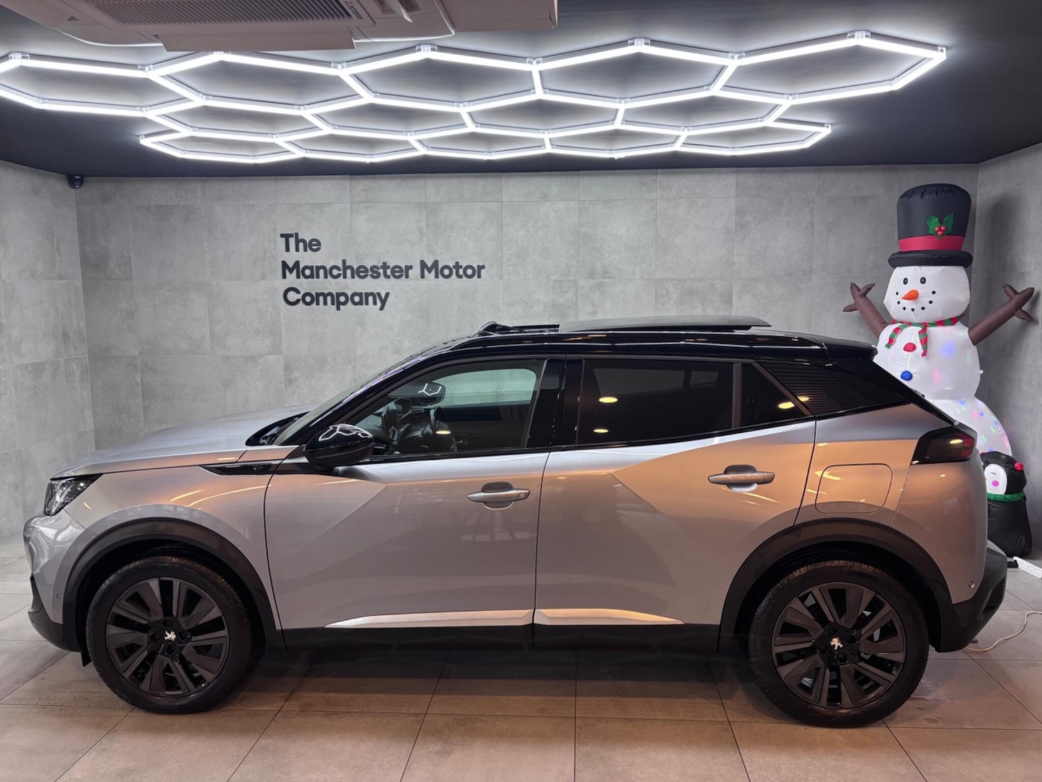 Used Peugeot E-2008 2020 for sale - 76666513: Photo 13