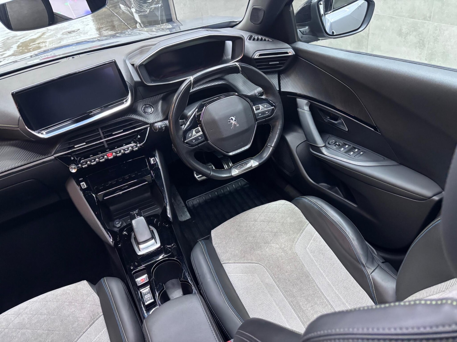 Used Peugeot E-2008 2020 for sale - 76666513: Photo 15