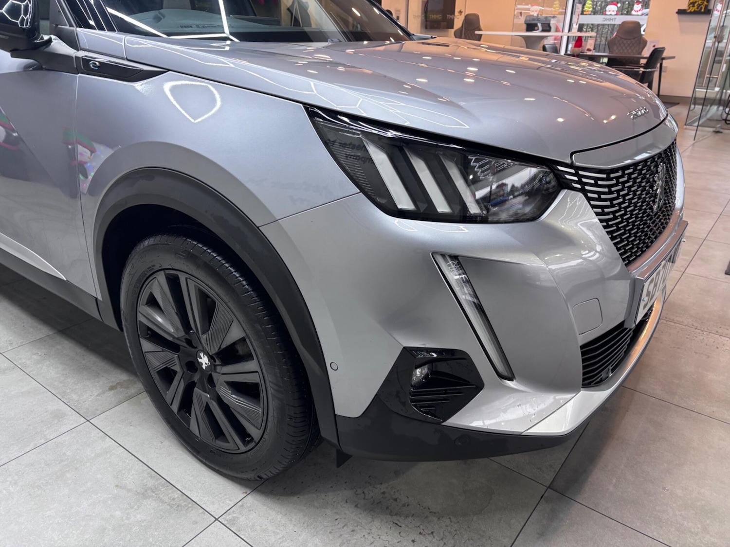 Used Peugeot E-2008 2020 for sale - 76666513: Photo 2